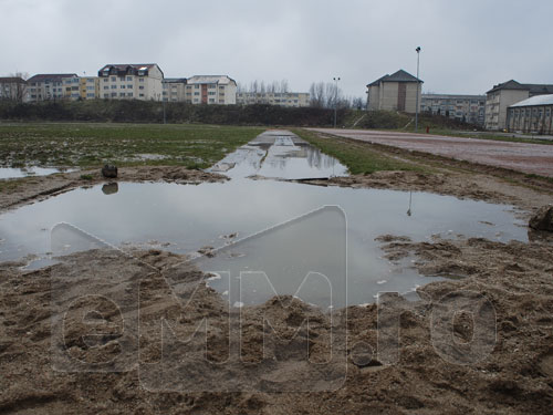 Foto: Terenul de atletism